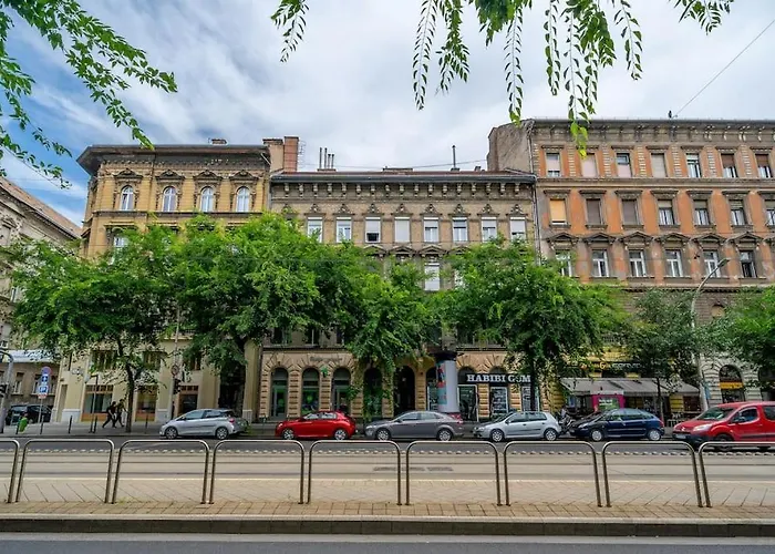 Loft 8 - Cozy Stylish With Parking Daire Budapeşte
