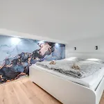 Loft 8 - Cozy Stylish With Parking Budapest