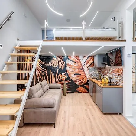 Loft 8 - Cozy Stylish With Parking Apartmán *